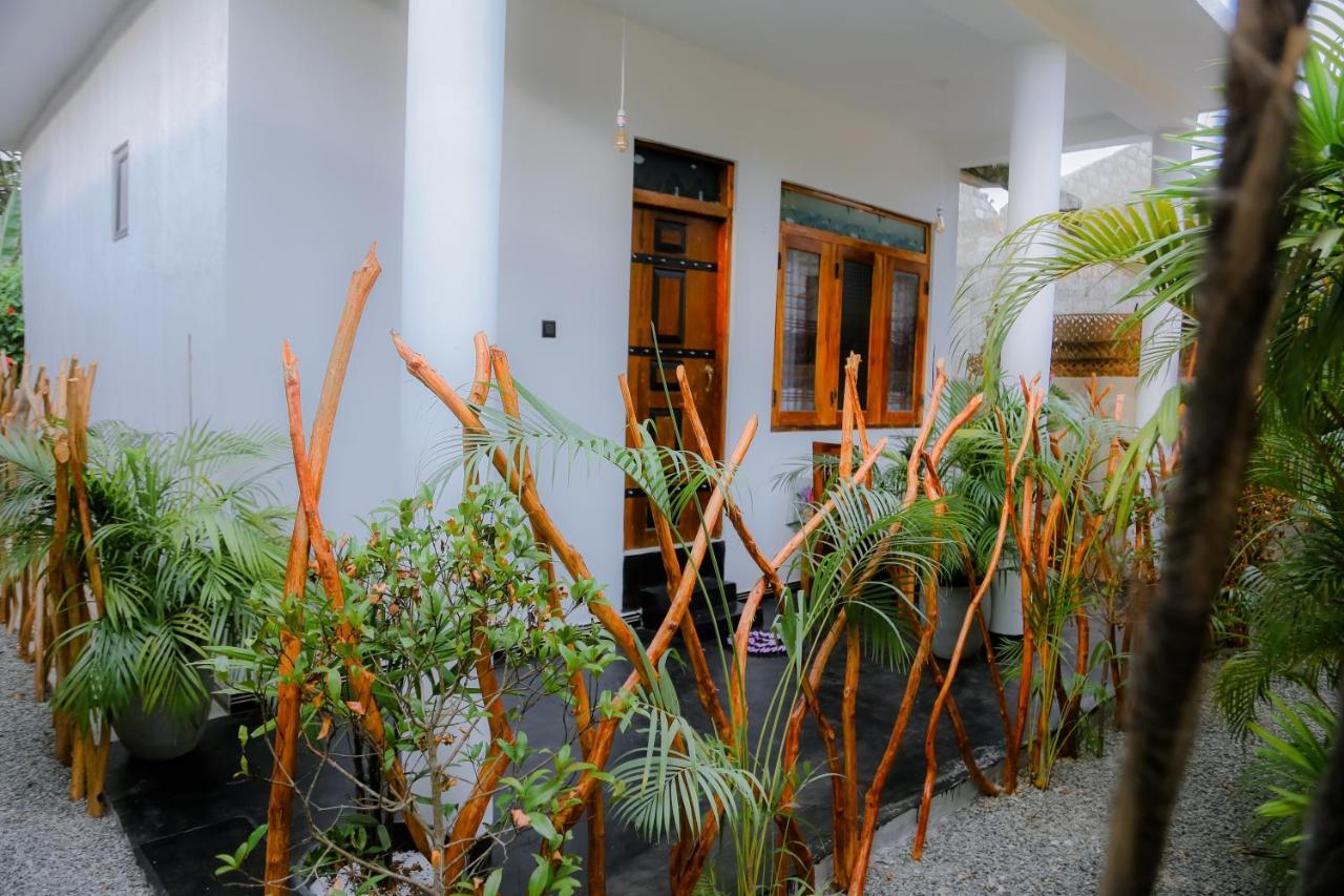 Ruwan Jungle Homestay Mirissa Zewnętrze zdjęcie